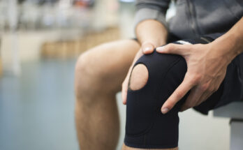 knee implants market