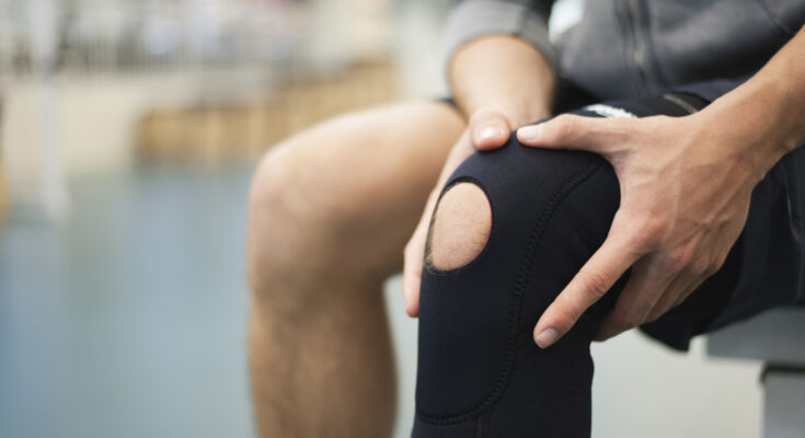 knee implants market