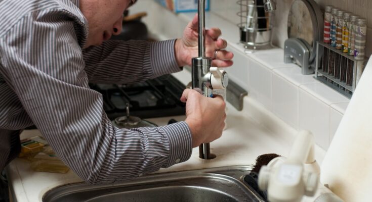 Plumbing Fixtures and Fittings Market