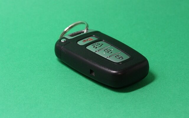 Automotive Smart Key Market