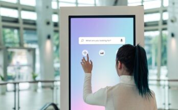 airport kiosk system market segments