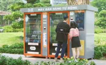 Retail Vending Machine Market